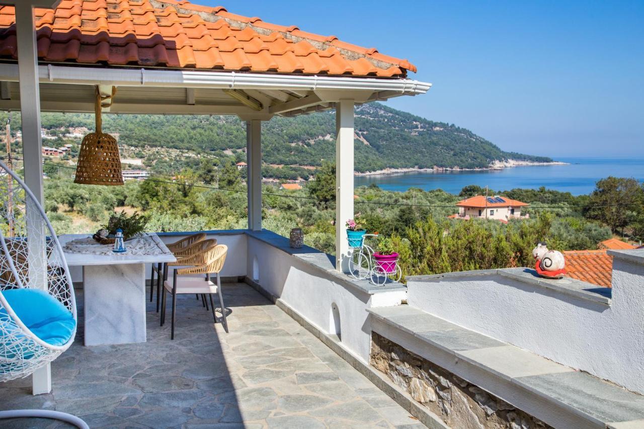 Vista Del Mare Luxury Villa Koinira Extérieur photo